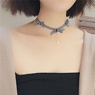 Faux Pearl Pendant Gingham Necklace