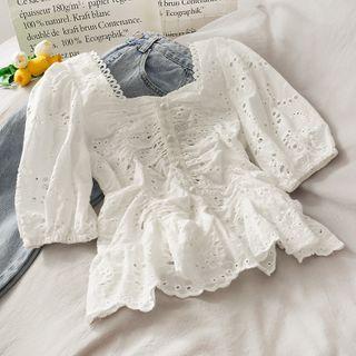 Eyeley Crop Blouse White - One Size