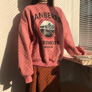 Mountain Print Pullover