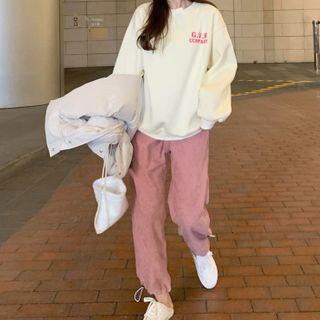 Lettering Sweatshirt / Padded Vest / Corduroy Pants