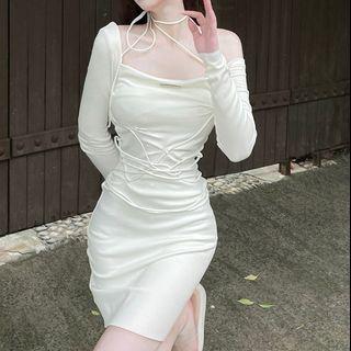 Long-sleeve Square-neck Sheath Knit Dress