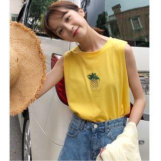 Pineapple Embroidered Sleeveless T-shirt