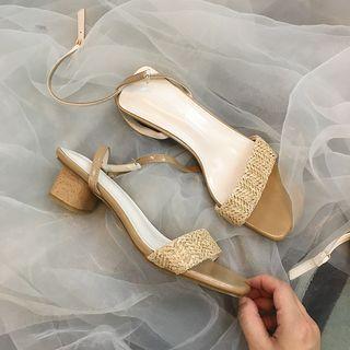 Low-heel Straw Band Sandals
