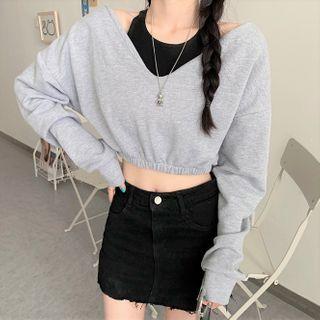 Cropped V-neck Sweatshirt