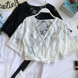 Elbow-sleeve Lace Crop Top