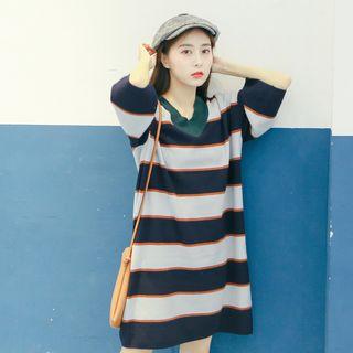 Striped V-neck 3/4-sleeve Knit Dress