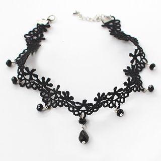 Faux Pearl / Crystal Pendant Lace Choker