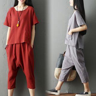 Set: Short-sleeve Top + Capri Harem Pants
