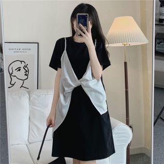 Mock Two-piece Short-sleeve Rhinestone Trim T-shirt Dress