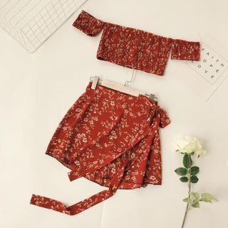 Set: Floral Short-sleeve Crop Top + A-line Skirt