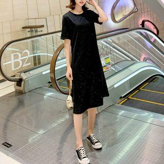 Dotted Short-sleeve Midi T-shirt Dress