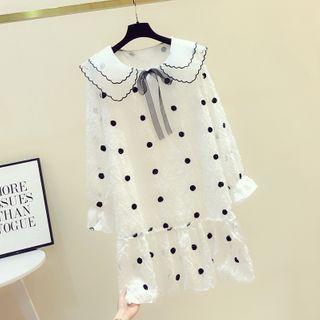 Dotted Long-sleeve A-line Lace Dress