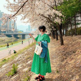 V-neck Balloon-sleeve Maxi Floral Dress