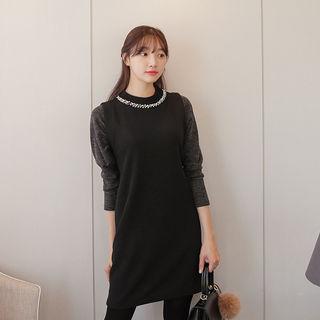 Beaded-neckline M Lange-sleeve Shift Dress
