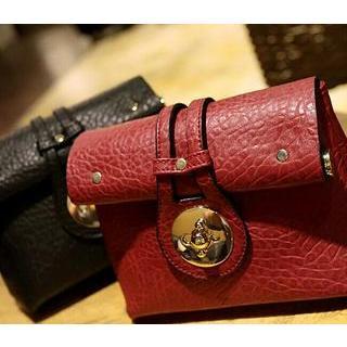 Twist Lock Chain Strap Shoulder Bag