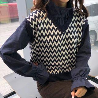 Mock-neck Plain Shirt / V-neck Printed Knit Vest
