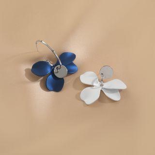 Petal Alloy Fringed Earring Silver - One Size