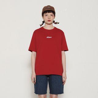 Alien Lettering Short-sleeve T-shirt
