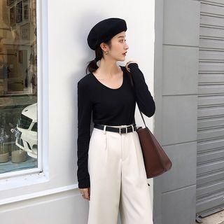 Scoop Neck Long-sleeve Knit Top
