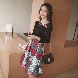 Set: V-neck Long-sleeve Top + Patterned Skirt
