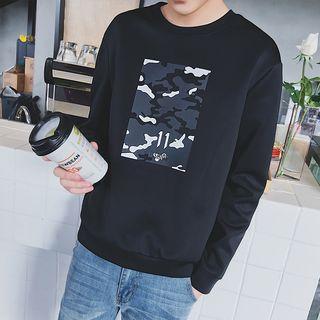 Camouflage Print Sweatshirt