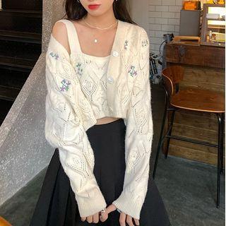 Set: Floral Cardigan + Sleeveless Knit Top