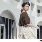 Cutout-knotted-back Short Sleeve T-shirt