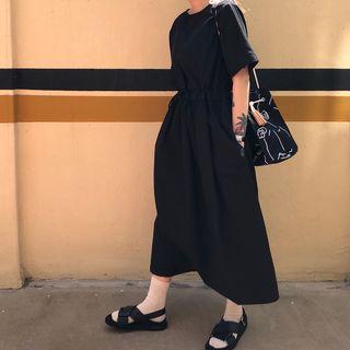 Short-sleeve Plain A-line Maxi Dress