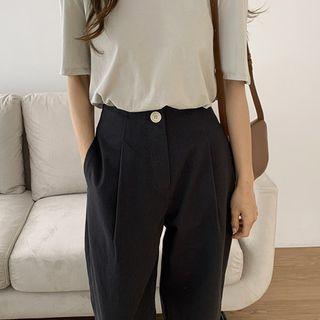 Plain U-neck Cotton T-shirt Khaki - One Size