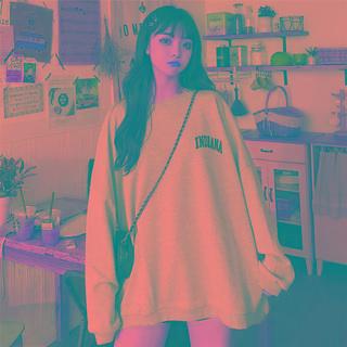 Round Neck Lettering Oversized Sweatshirt