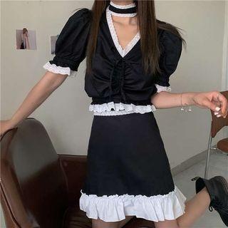 Short-sleeve Lace Trim Crop Top / A-line Mini Skirt