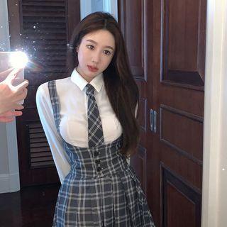 Plaid Neck Tie / Shirt / Vest / Pleated Skirt