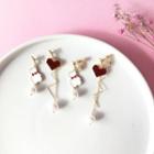 Non-matching Faux Pearl Alloy Bear & Heart Dangle Earring