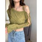Long-sleeve Cutout Cropped T-shirt Green - One Size