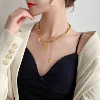 Pendant Double-layered Lettering Necklace Gold - One Size