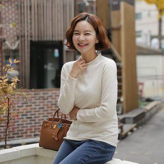 Roll-edge Plain Knit Top