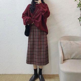 Mock-neck Sweater / Plaid Midi Skirt / Set