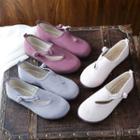 Plain Round-toe Frog-button Flats