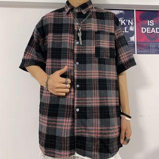 Plaid Short-sleeve Button-down Shirt