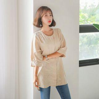 3/4-sleeve Dual-pocket Top