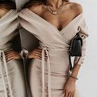 V-neck Long-sleeve Tie-waist Sheath Dress