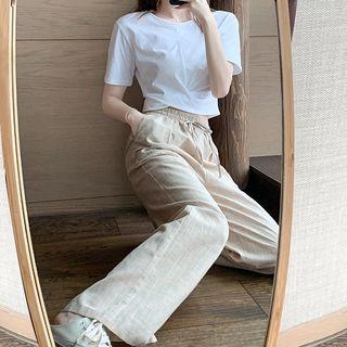 Set: Short-sleeve Plain Cropped T-shirt + Plaid Pants