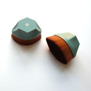 Foundation Brush Green - One Size