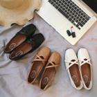 Square-toe Cross-strap Flats