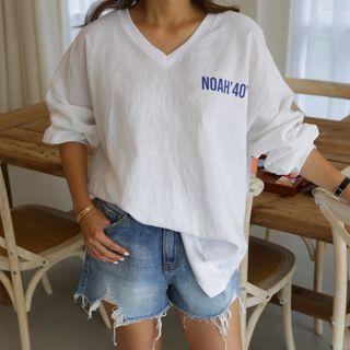 V-neck Letter-printed Oversized T-shirt