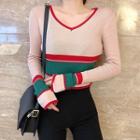 V-neck Color-block Cropped Long-sleeve Knit Top