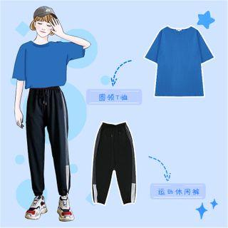Set : Plain Short-sleeved Top + Sporty Pants