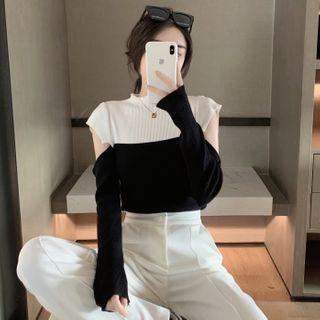 Long-sleeve Two Tone Knit Top Black & White - One Size