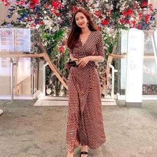 V-neck Tie-waist Print Maxi A-line Dress