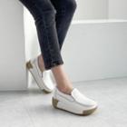 Cowhide Two-tone Platform Loafers